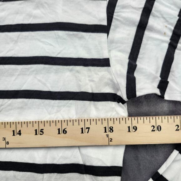 NWT Womens Bench Urban Wear White and Black Striped Sweater Size Small - Picture 4 of 9